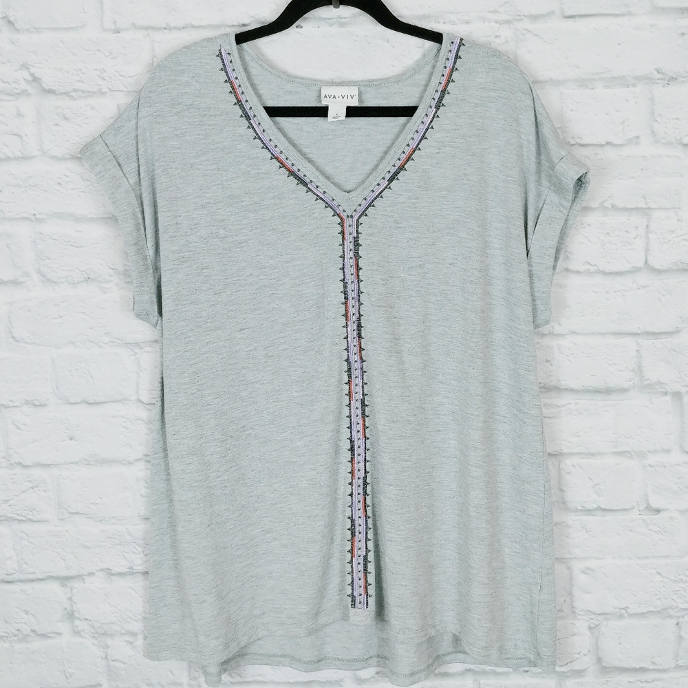 Ava & Viv Boho Embroidered Heather Grey Knit Top